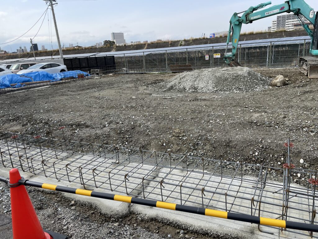 新倉庫工事開始